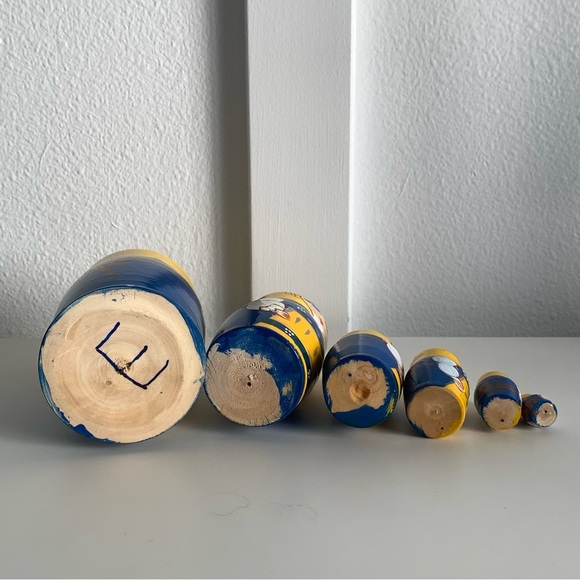 Hand-Painted Russian Nesting Dolls Matryoshka Stacking 6" Tall set of 6 yellow - Picture 13 of 15